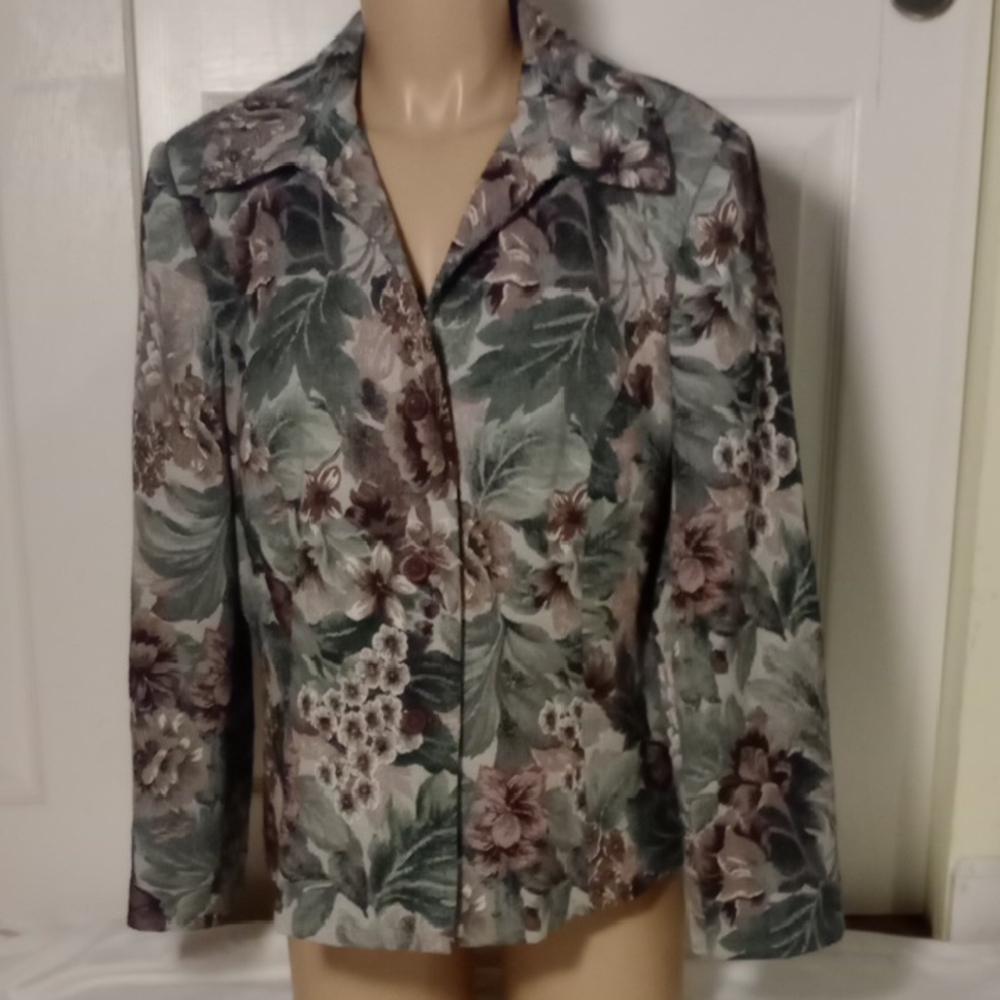 Sag Harbor Floral Women's Blazer - Green and Purple, Size 14